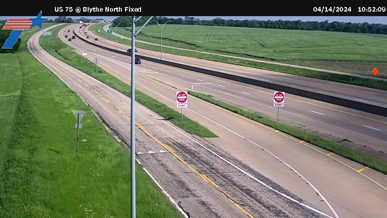Traffic Cam Howe › South: US 75 at Blythe North Fixed Player