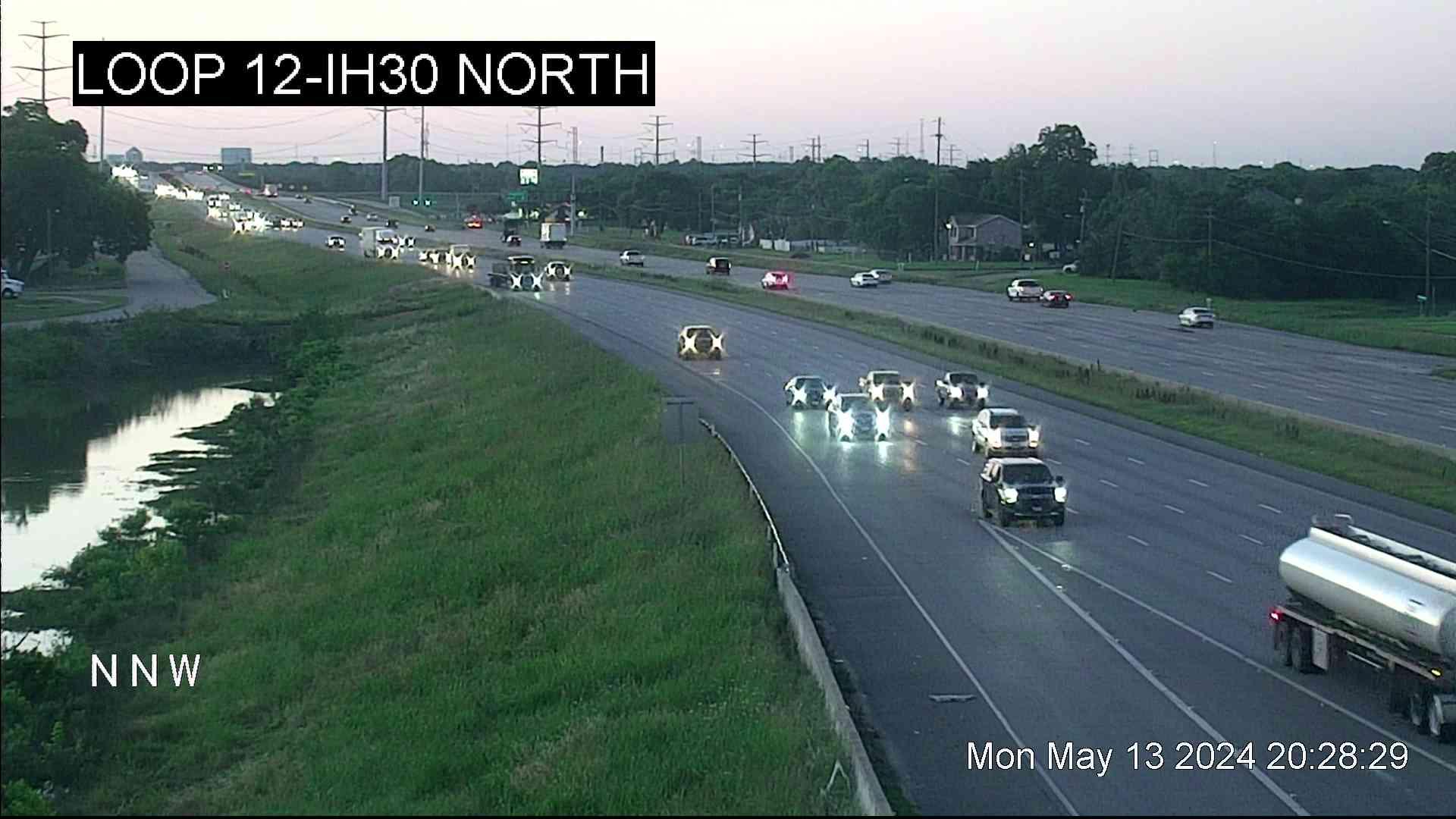 Traffic Cam Dallas › North: Loop 12 @ I-30 North Player