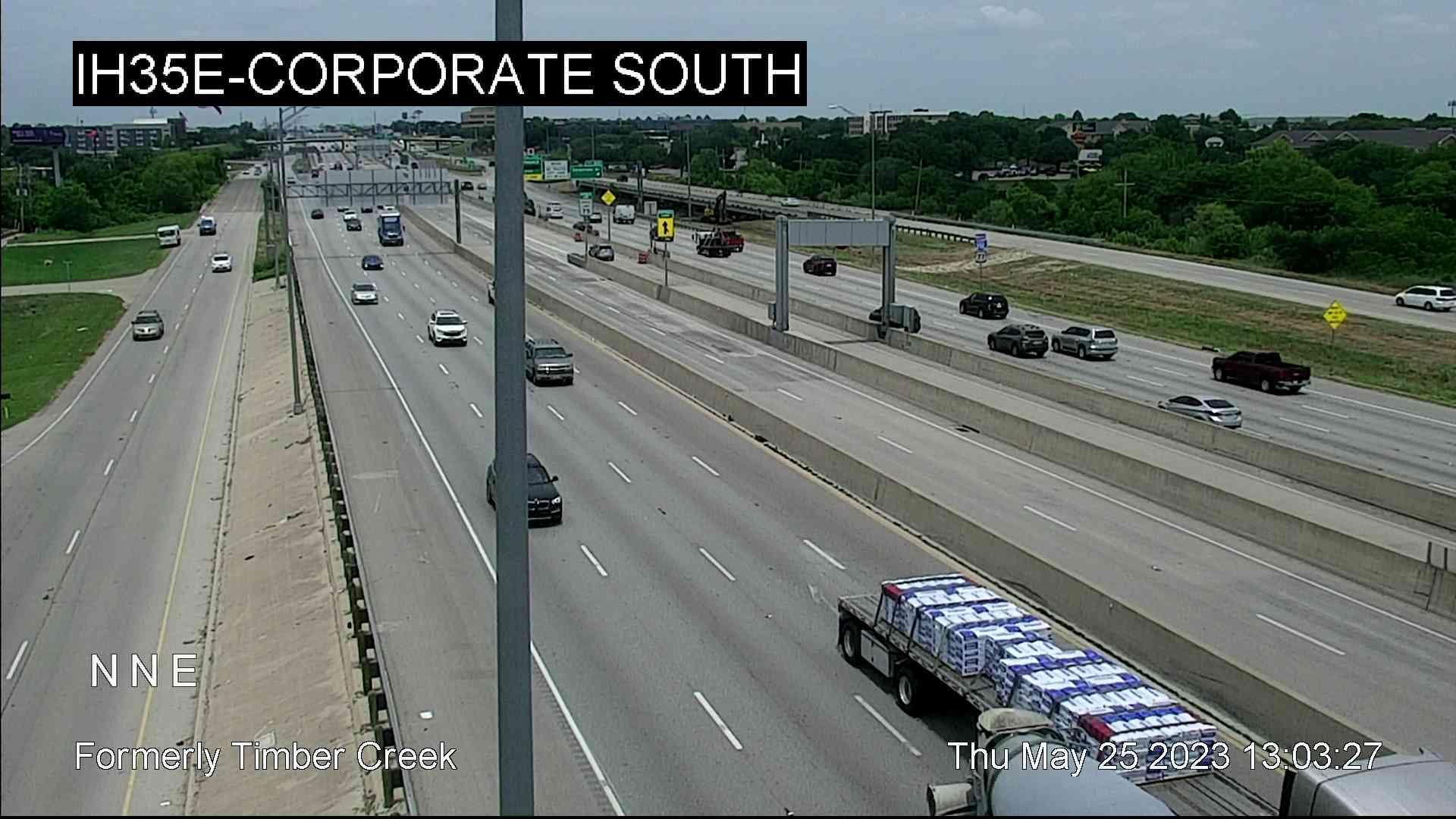 Traffic Cam Lewisville › North: I-35E @ Timber Creek Player