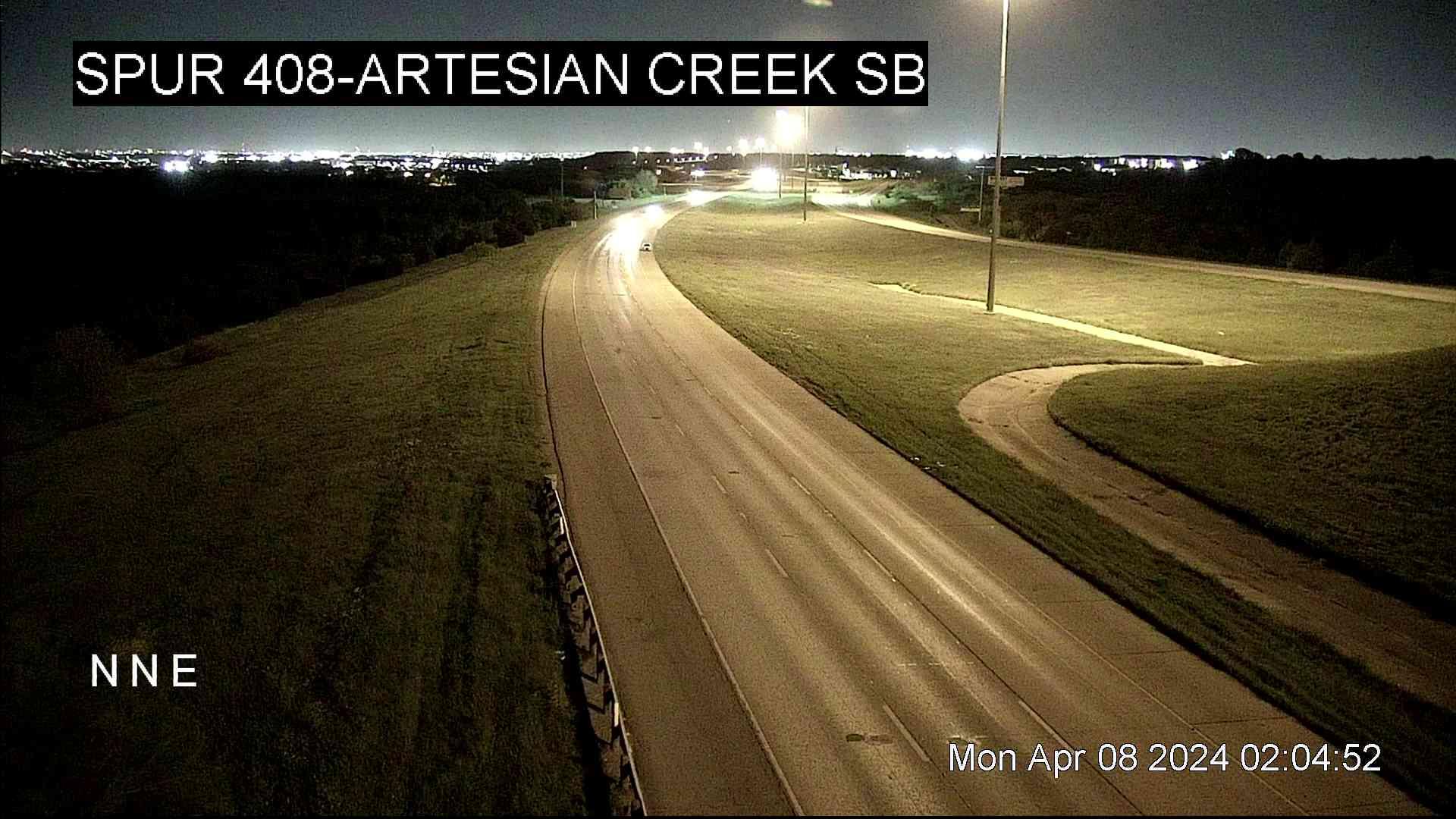 Traffic Cam Dallas › North: Spur 408 @ Artesian Creek SB Player