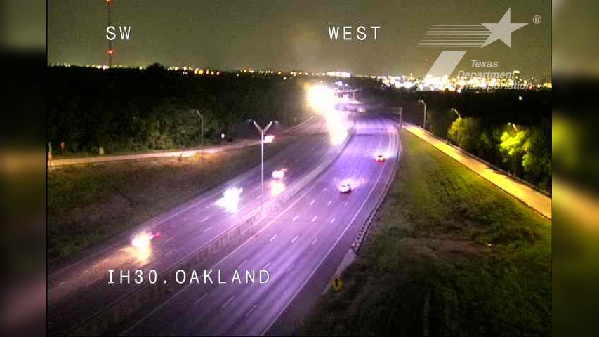 Fort Worth › East: I-30 @ Oakland Traffic Camera