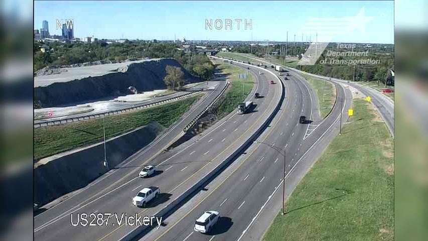 Traffic Cam Fort Worth › North: US 287 @ Vickery Player