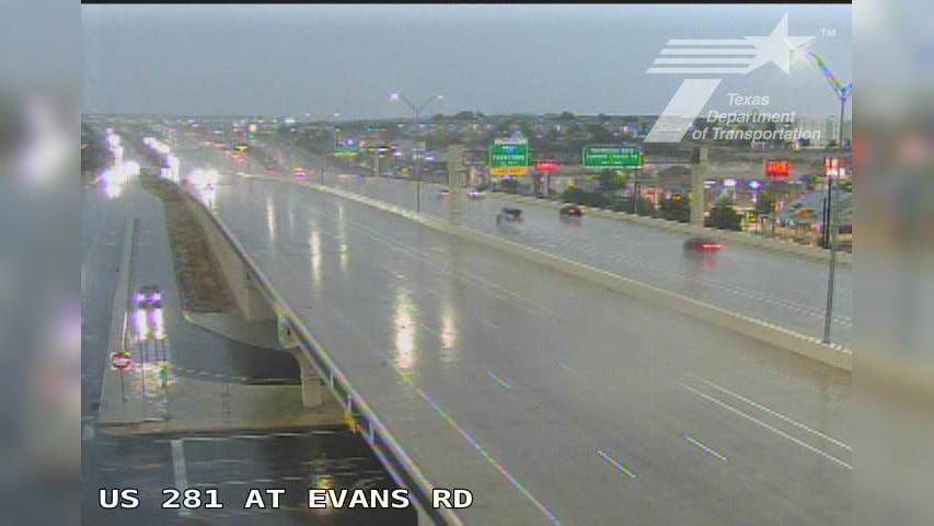 Stone Oak › South: US 281 at Evans Rd Traffic Camera