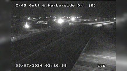 Galveston › South: I-45 Gulf @ Harborside Dr (E) Traffic Camera