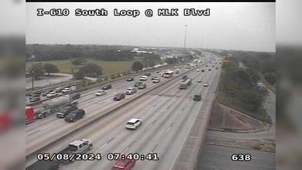Traffic Cam Houston › West: I-610 South Loop @ MLK Blvd Player