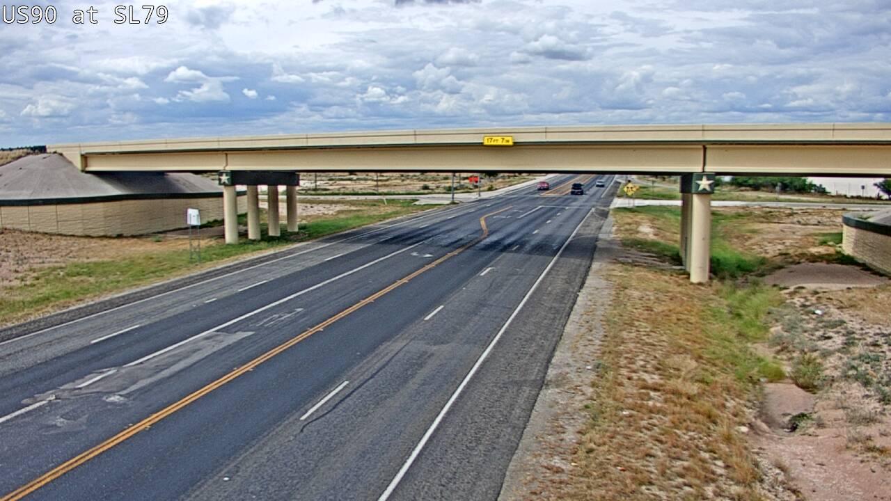 Traffic Cam Los Campos Number 1,2 and 5 Colonia › West: US 90 @ US 277 Player