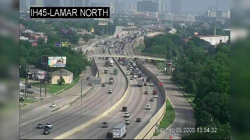 Traffic Cam South Dallas-Fair Park PID › North: I-45 @ Lamar North Player