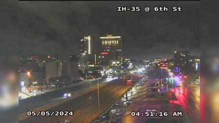 Austin › North: I-35 @ 6th Traffic Camera