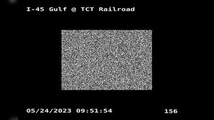 La Marque › South: I-45 Gulf @ TCT Railroad Traffic Camera