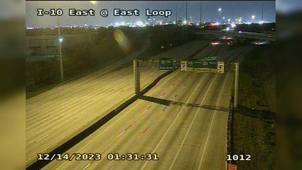 Traffic Cam Houston › West: I-10 East @ East Loop Player