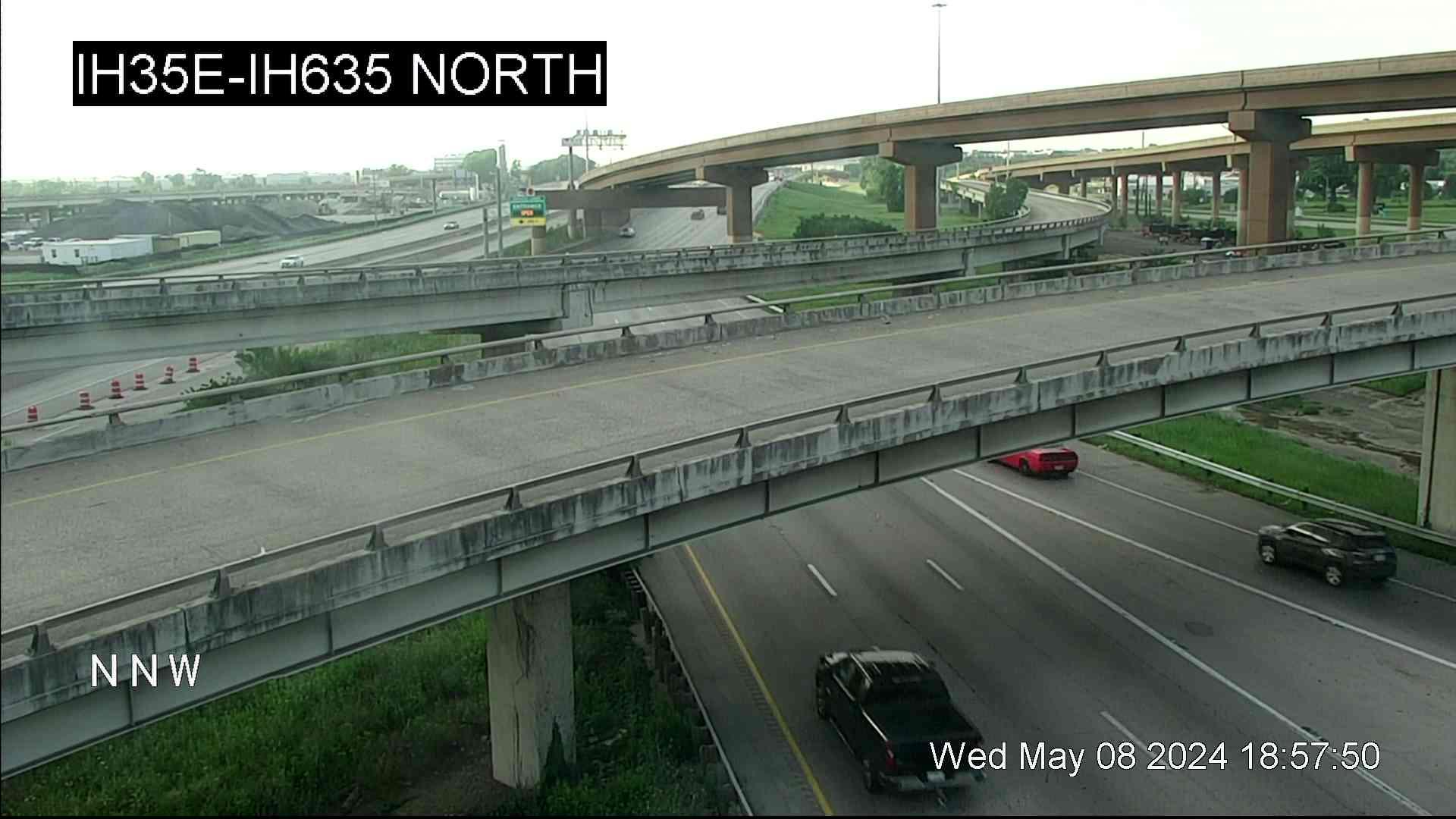 Traffic Cam Dallas › North: IH35E @ IH635 North Player