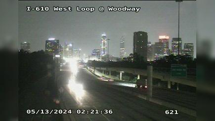 Traffic Cam Houston › South: I-610 West Loop @ Woodway Player