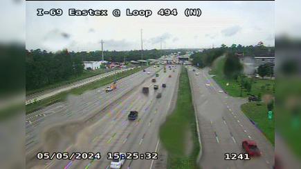 Traffic Cam Houston › South: I-69 Eastex @ Loop 494 (N) Player