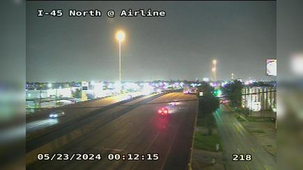 Traffic Cam Independence Heights › South: I-45 North @ Airline Player