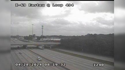 Traffic Cam Houston › South: I-69 Eastex @ Loop 494 Player