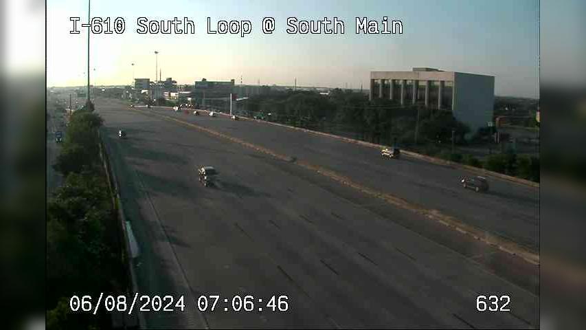 Traffic Cam Houston › West: IH-610 South Loop @ South Main Player