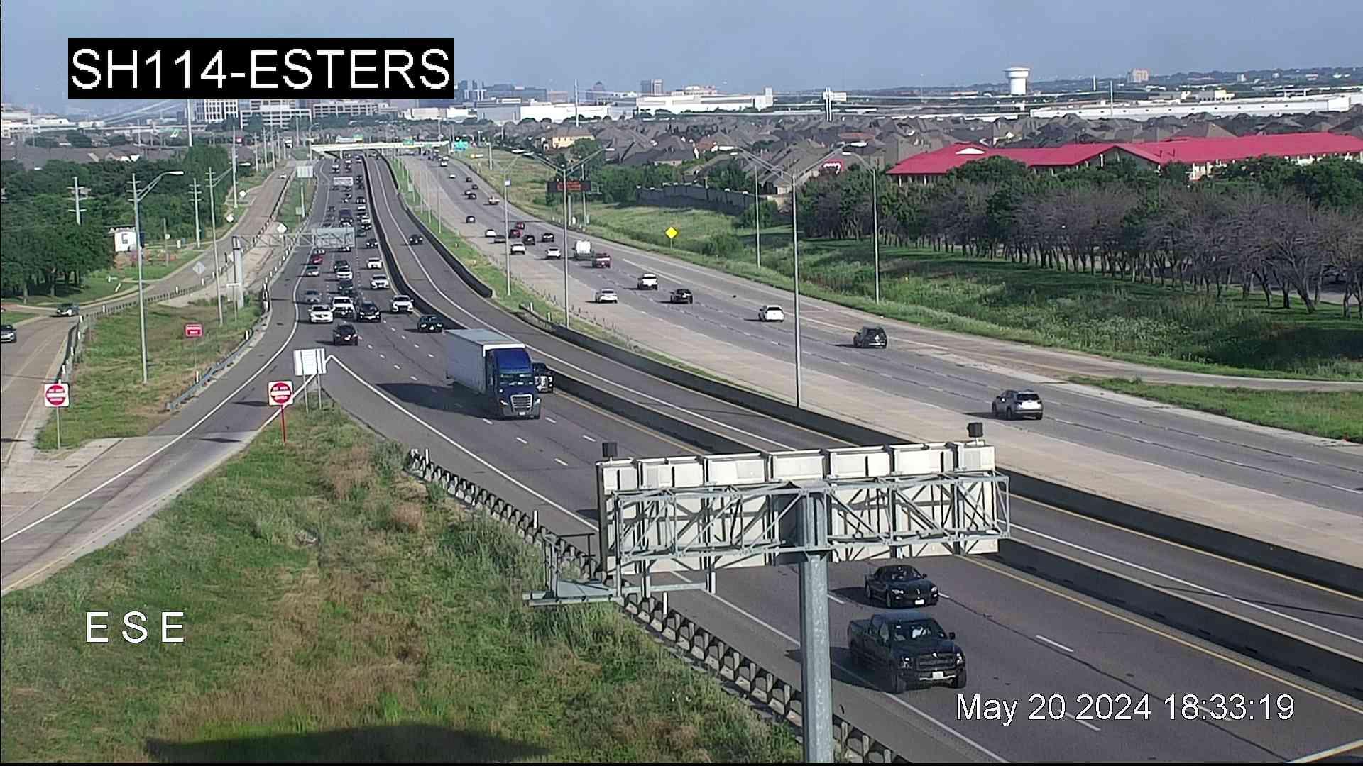 Traffic Cam Irving › East: SH 114 @ Esters Player