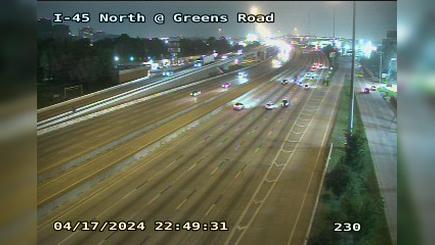 Traffic Cam North Houston District › South: I-45 North @ Greens Road Player