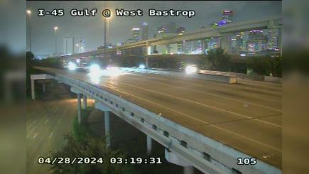 Houston › South: I-45 Gulf @ West Bastrop Traffic Camera