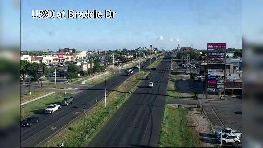 Traffic Cam Del Rio › East: US 90 @ Braddie Dr Player