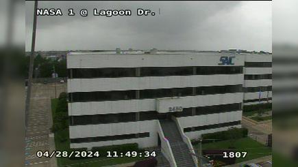 Traffic Cam Houston › East: NASA 1 @ Lagoon Dr Player