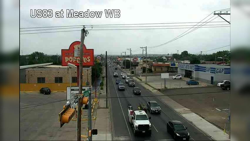 Laredo › West: US 83 at Meadow WB Traffic Camera