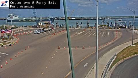 Traffic Cam Port Aransas › West: Ferry Loading Lanes (PA) Player