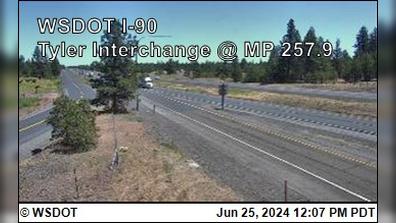Tyler › West: I-90 at MP 257.9 - Interchange (1) Traffic Camera