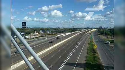 San Benito › South: PHR IH69E @ SS 486 (Oscar Williams) Traffic Camera