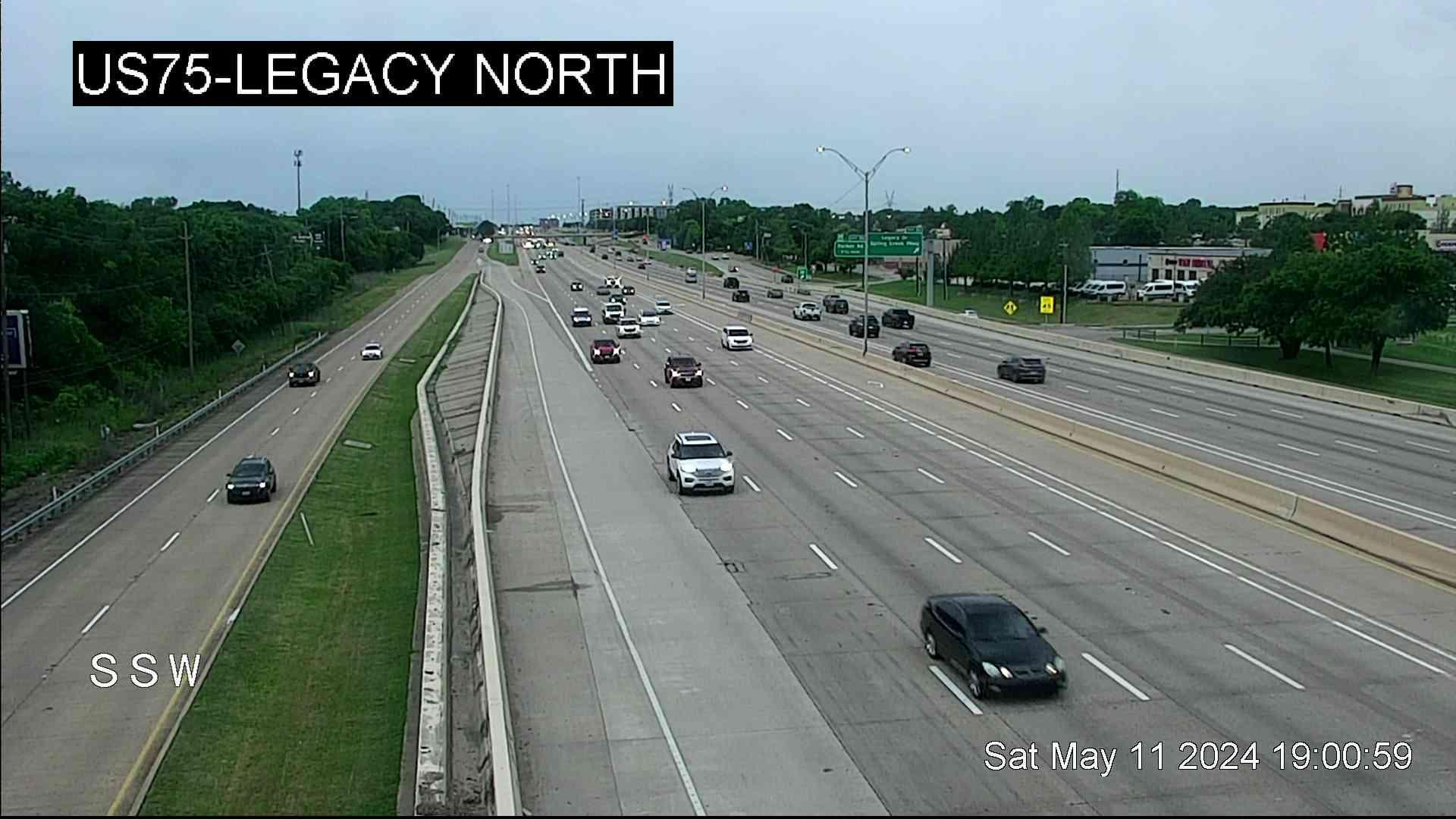 Traffic Cam Plano › North: US75 @ Legacy North (Chase Oaks) Player