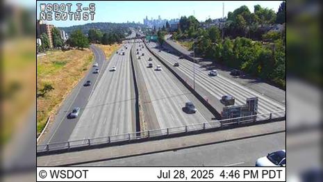 Meridian: I-5 at MP 169.6: NE 50th St Traffic Camera