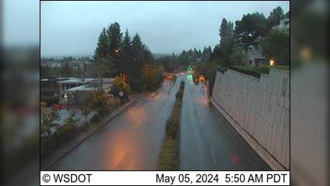 Traffic Cam Beaumont: I-90 at MP 7.1: ICW Tunnel Player