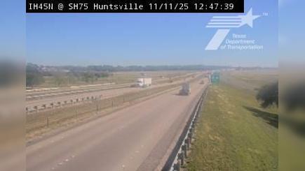 Traffic Cam Huntsville › North: IH45@SH75 Player