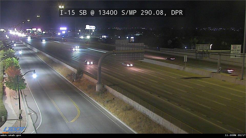 Traffic Cam I-15 SB @ 13400 S MP 290.08 DPR Player