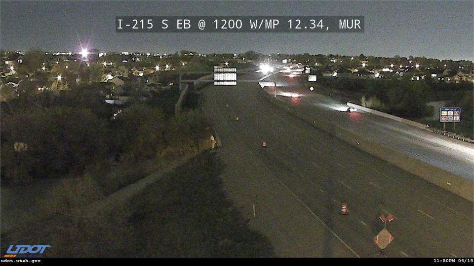 Traffic Cam I-215 S EB @ 1200 W Murray Pkwy Ave MP 12.34 MUR Player