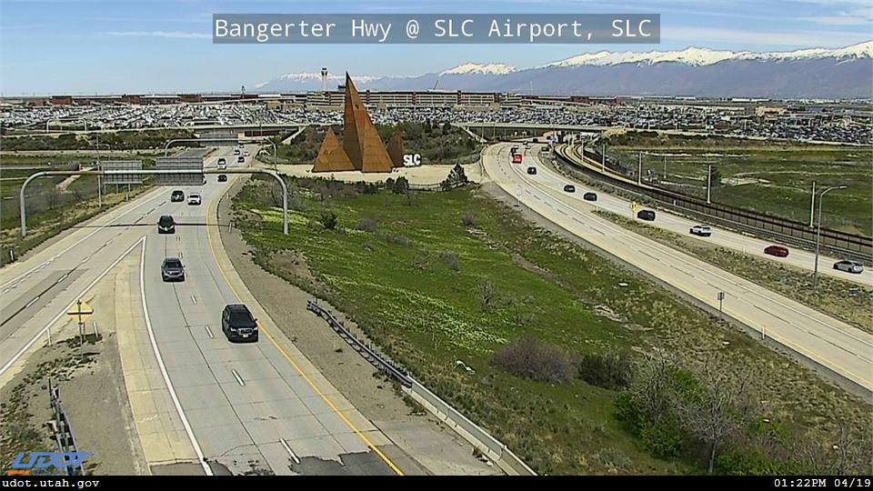 Traffic Cam Bangerter Hwy SR 154 @ SLC Airport N of I-80  MP 24.1 SLC Player