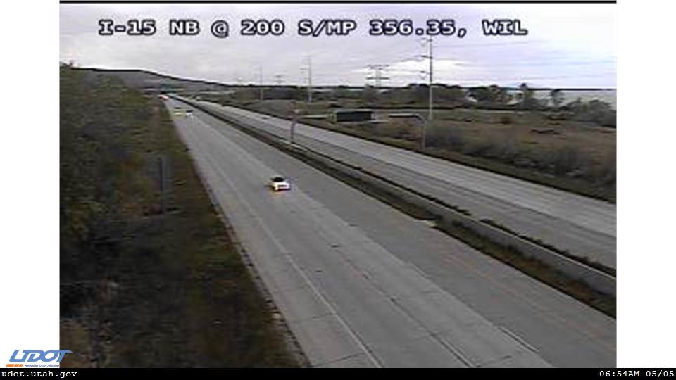 Traffic Cam I-15 NB @ 200 S MP 356.35 WIL Player
