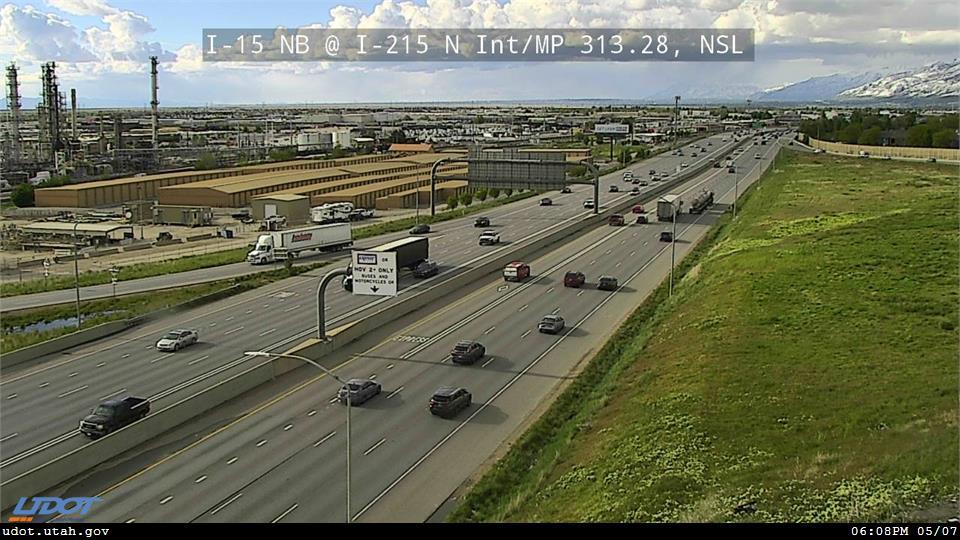 Traffic Cam I-15 NB @ I-215 North Interchange MP 313.28 NSL Player