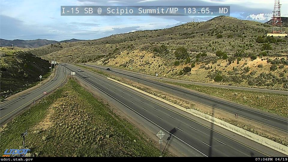 Traffic Cam I-15 SB @ Scipio Summit Exit 184 MP 183.65 MD Player