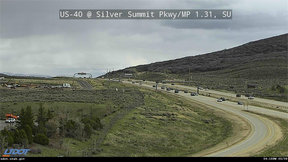 Traffic Cam US 40 @ Silver Summit Pkwy MP 1.31 SU Player