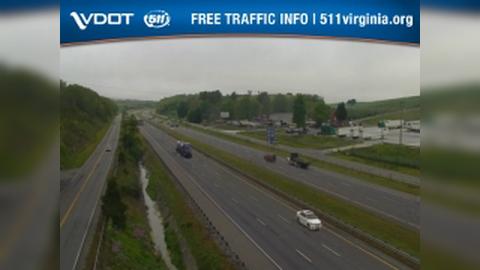 Traffic Cam Fort Chiswell: I-81 - MM 78.7 - NB Player