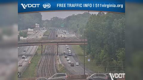 Traffic Cam East Falls Church: I-66 - MM 69 - EB - East of US-29 Overpass Player