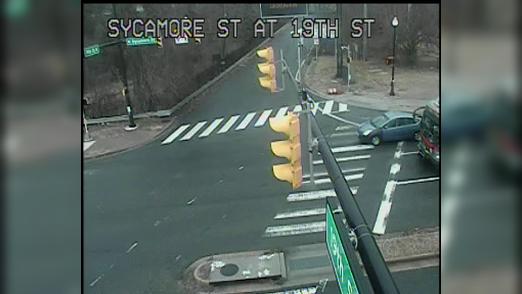 Traffic Cam East Falls Church: SYCAMORE ST. AT TH ST Player