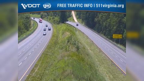 Traffic Cam Lambsburg: I-77 - MM 2.7 - Median Player