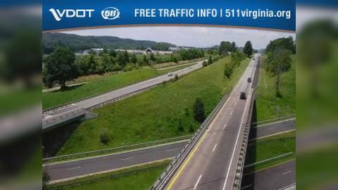 Traffic Cam Wytheville: I-81 - MM 70.7 - SB Player