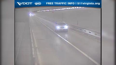 Hampton: I- - MM . - HRBT - EB Mid-Tunnel Traffic Camera