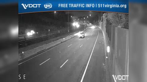 Traffic Cam Dominion Hills: I-66 - MM 70.3 - EB - 70.3 Mile Marker Patrick Henry Drive Overpass Player