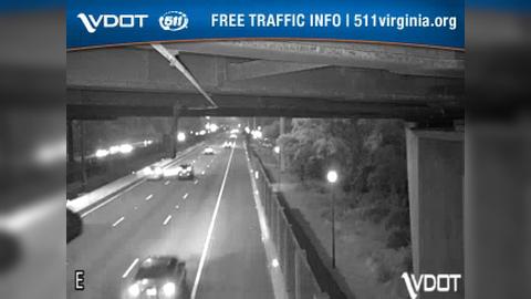 Traffic Cam Highland Park: I-66 - MM 69.8 - EB - 69.8 Mile Marker N. Ohio St Overpass Player