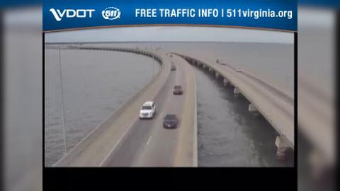 Traffic Cam City Center: I-664 - MM 8.4 - MMBT - South Tower Player