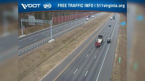 Traffic Cam Springfield Terrace: I-64 - MM 241.5 - WB - 1.0 Mi past Exit 242A Player